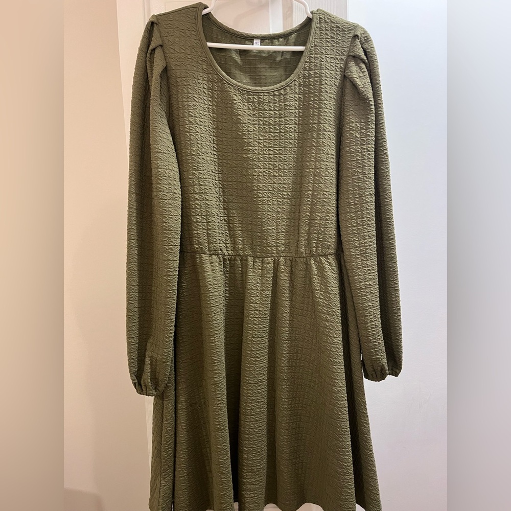 Army green long sleeve dress 2XL